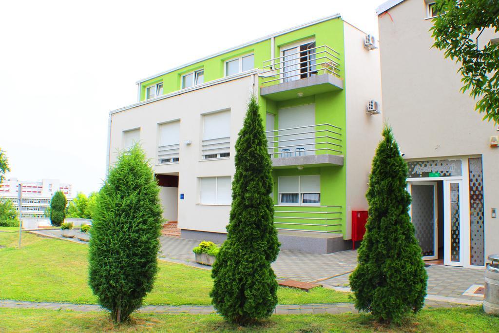 Bokun Apartments III Sisak Exteriör bild